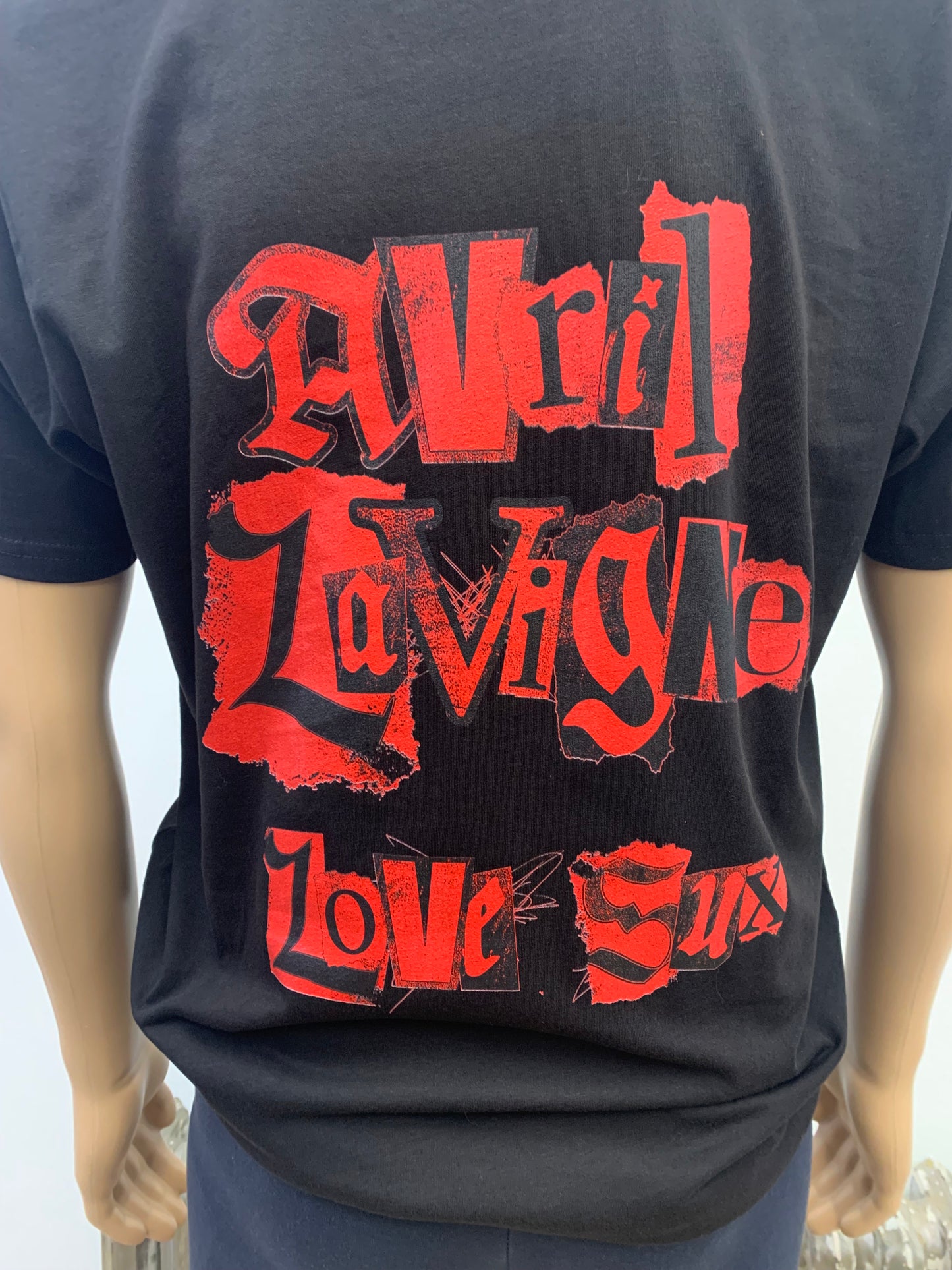 AVRIL LAVIGNE - Love Sux Bite Me Adult Black Tee