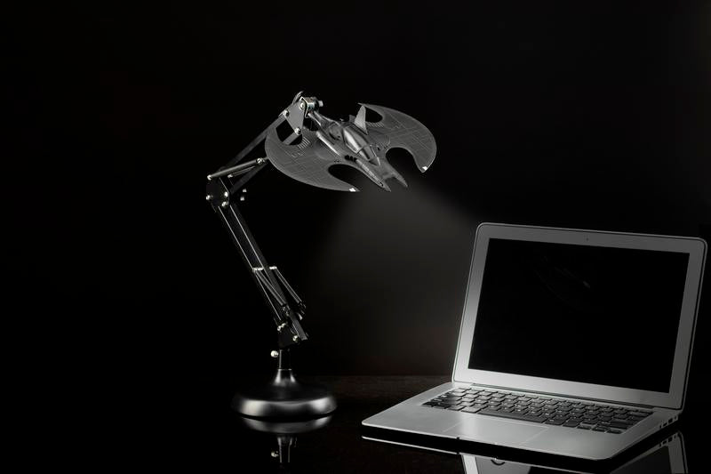 Batman - Batwing Posable Desk Light