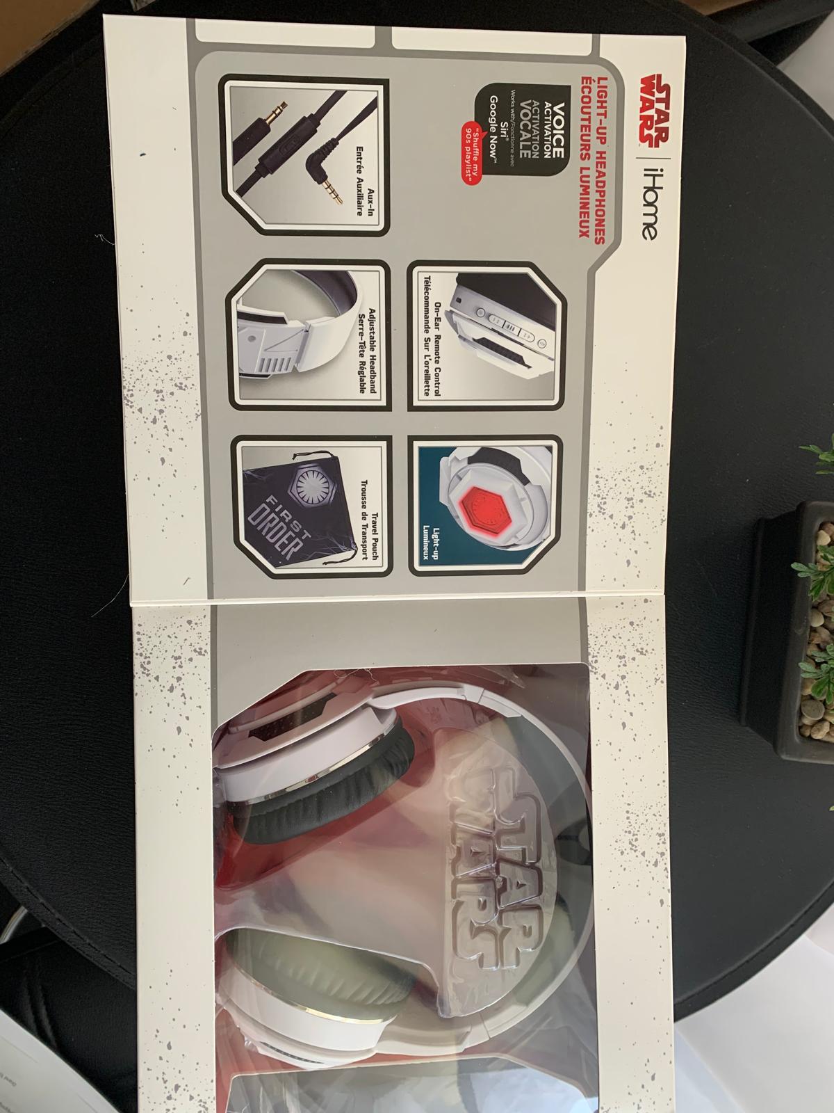 Bluetooth Collector (Limited Edition) Headphones - STAR WARS - WHITE
