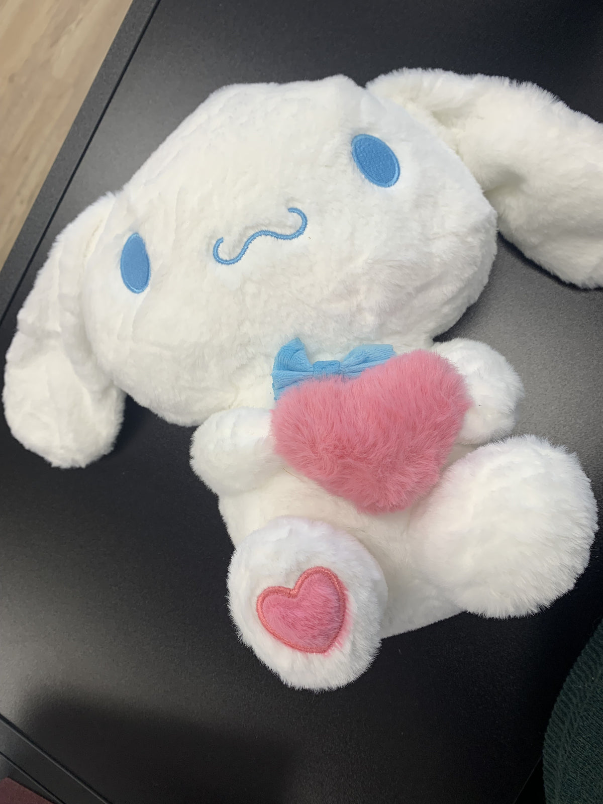 HELLO KITTY - Cinnamoroll Heart Plushie