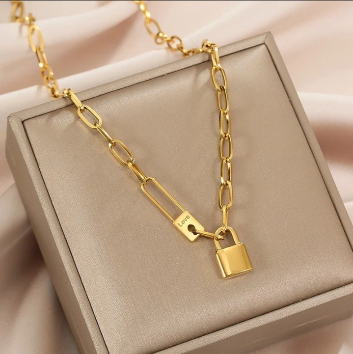 Titanium Steel Lock Pendant Gold Necklace