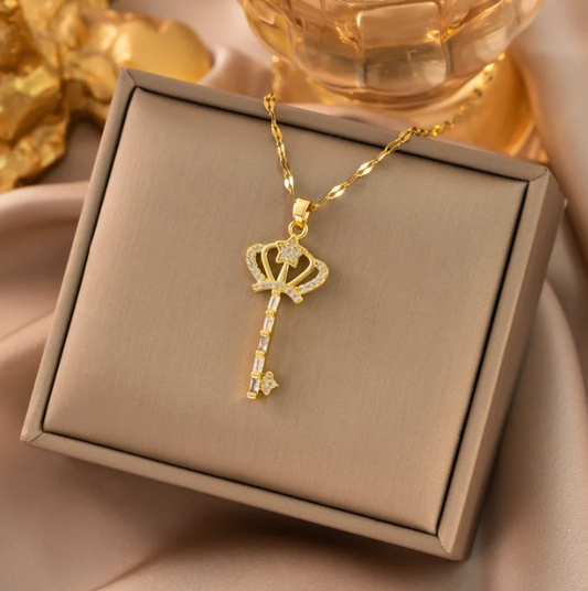 Titanium Steel Rhinestones Key Crown Pendant Gold Necklace