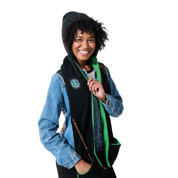 HARRY POTTER - Slytherin Snood Hooded Scarf With Wand Holder