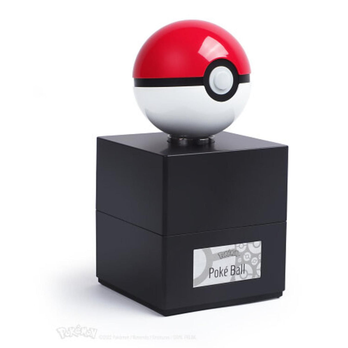 POKEMON - The Wand Company - Pokémon Die-Cast Poké Ball Replica
